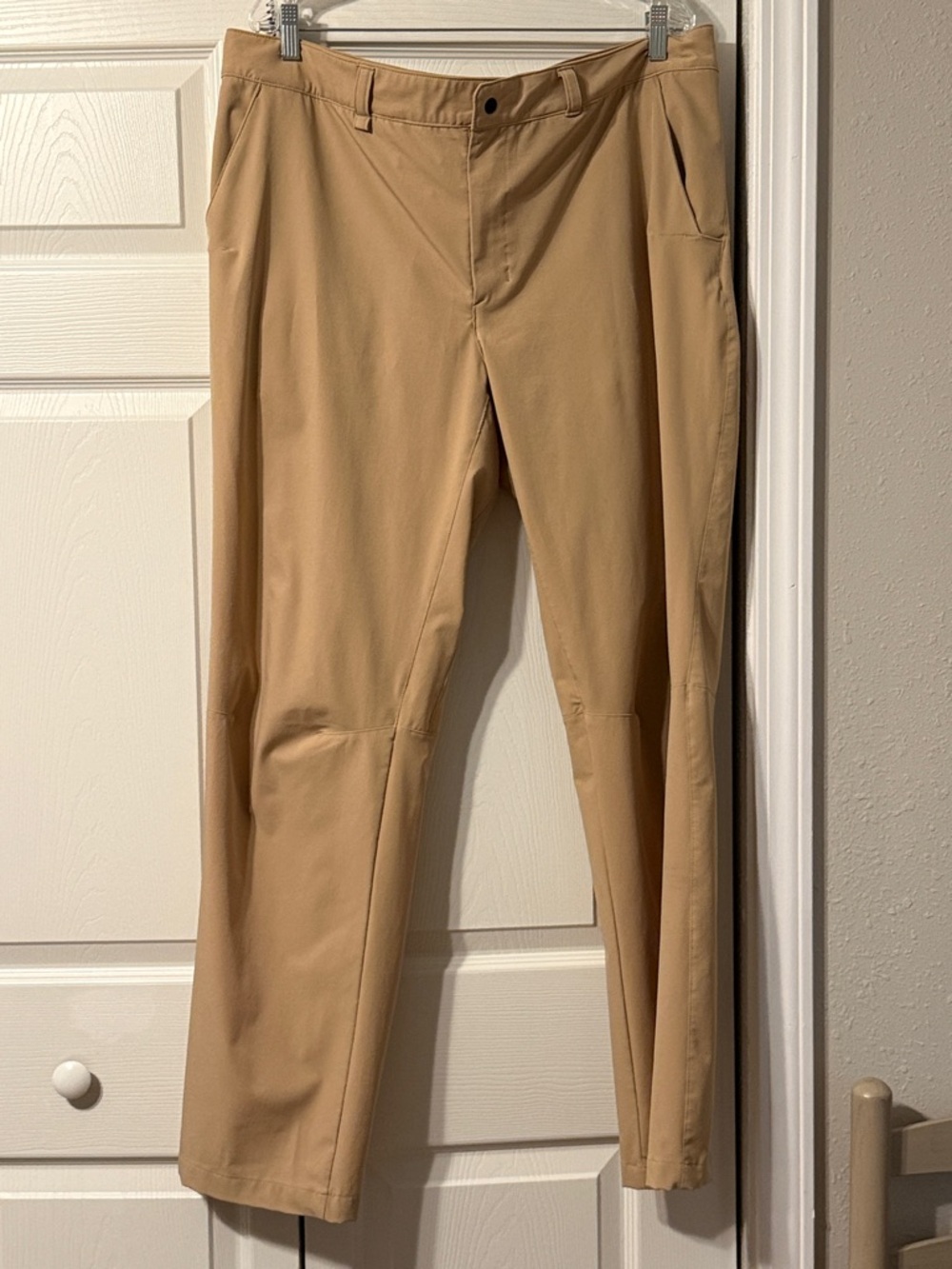 The North Face Men's Khaki Straight-Leg Chinos
